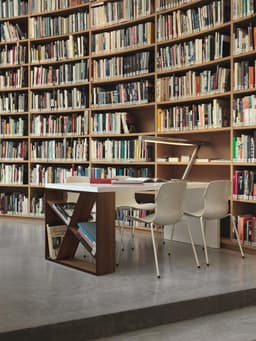 Chill desk — photo 4